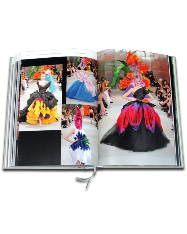 Livro - Dior Catwalk: The Complete Collections