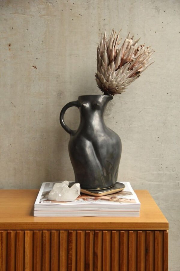 Matriark Ceramic Vase No.2