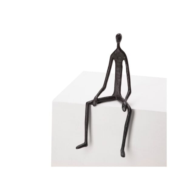 Escultura Homem Sentado