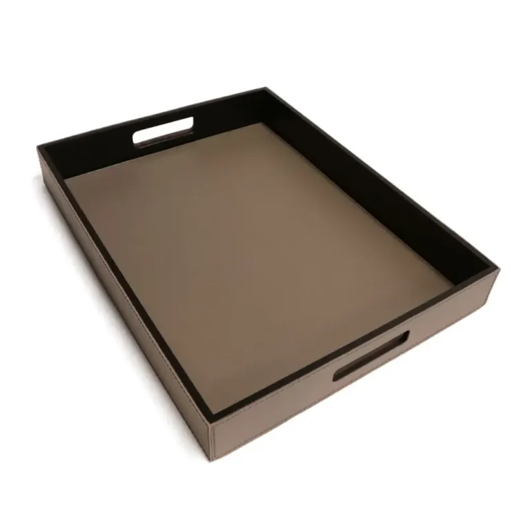 bandeja retangular Montana fendibandeja_retangular_montana_fendi_1769_variacao_867_2_0adcb85a404472035782d59a1b782bf4
