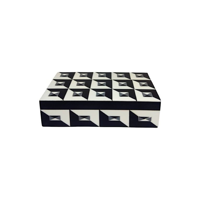 WhatsApp Image 2025-10-17 at 13.28.01 (1)