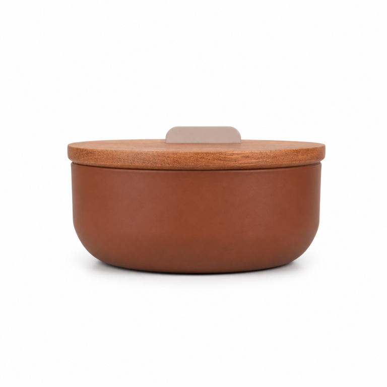 Coleção Kobe – Pote Terracota P e Tampa Nude em Madeira Natural Estúdio Iludi