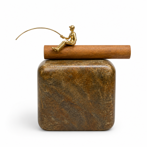Serie Pescador – Edição Maxi – Escultura N2 – Pedra Sabão Madeira e Bronze Estúdio Iludi