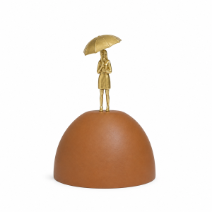 Série Sinestesia Maxi – Escultura Menina Guarda Chuva N4 Rapadura Estúdio Iludi
