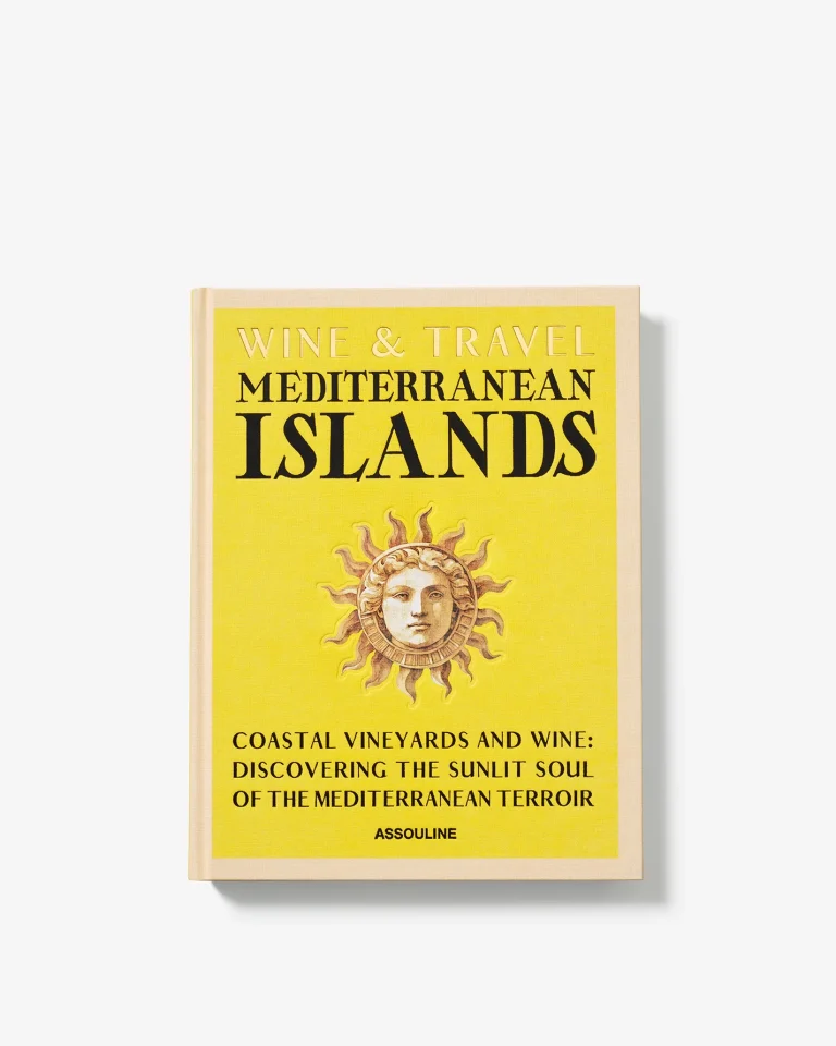 Wine_TravelMediterraneanIslands_Classic_03